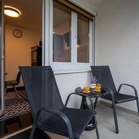 Apartment Hesa- 4 Star Apartment Rijeka Exterior foto